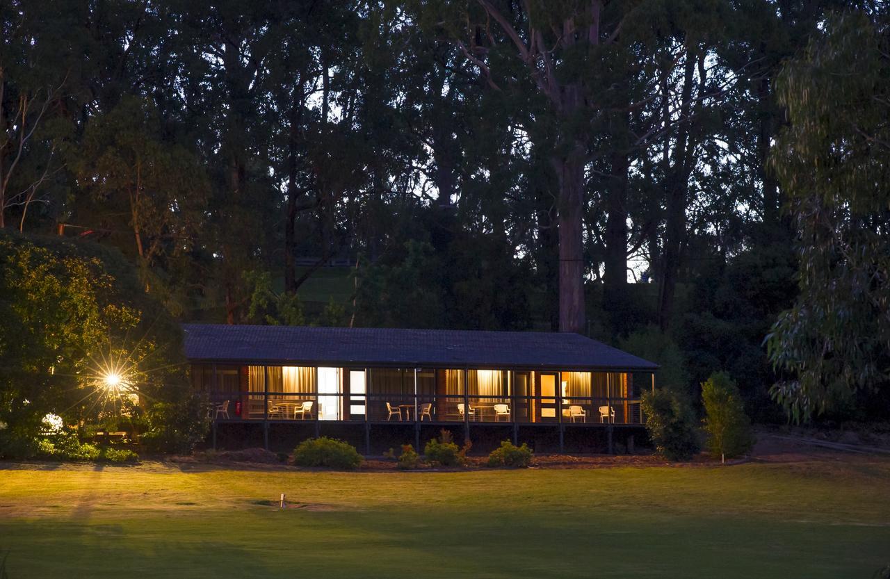 The Stirling Golf Club Motel Exterior photo